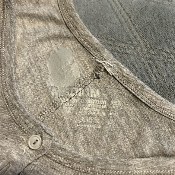 M22 Love Gray Henley Style Cotton Women's Top - Picture 4 of 4